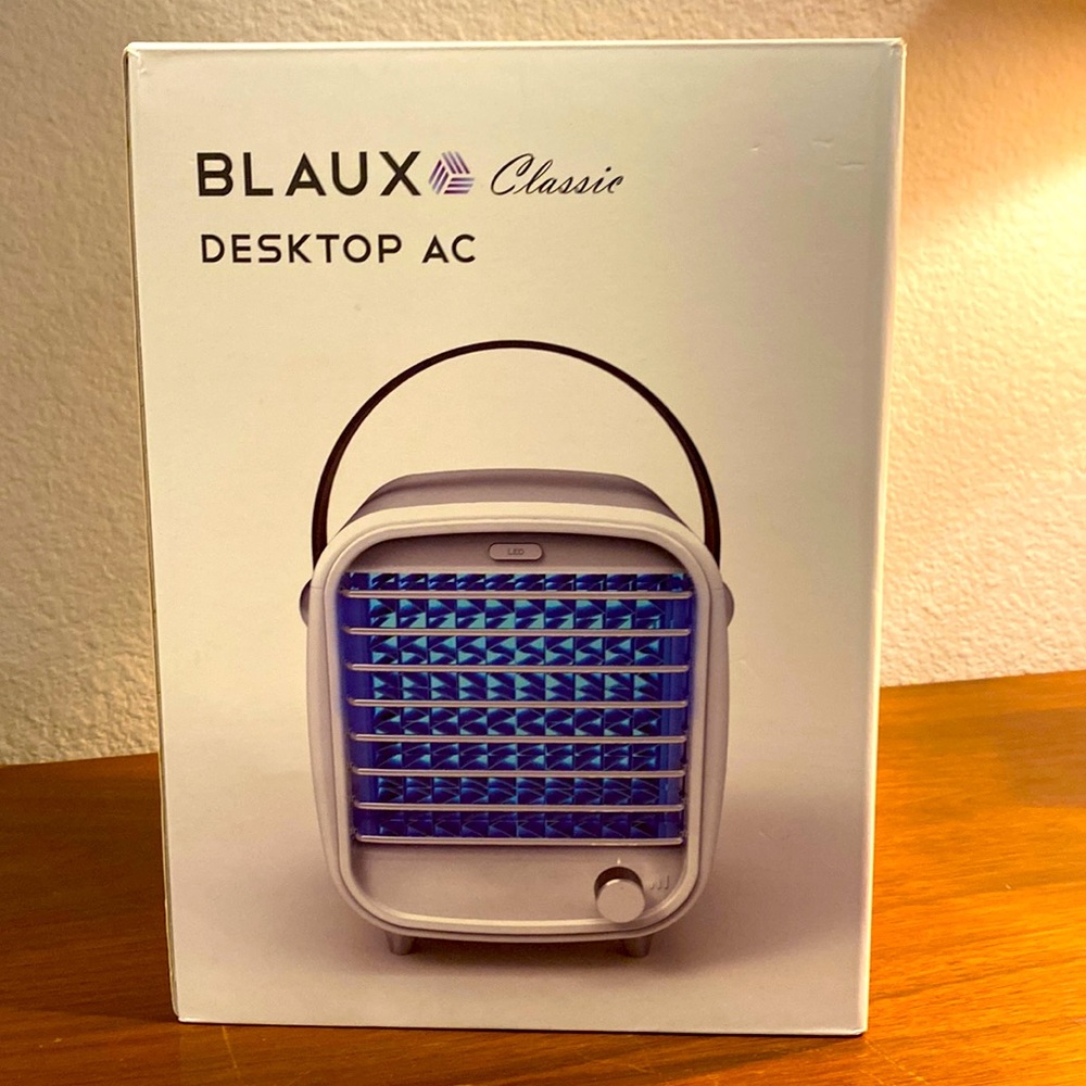 Blaux Desktop Chiller